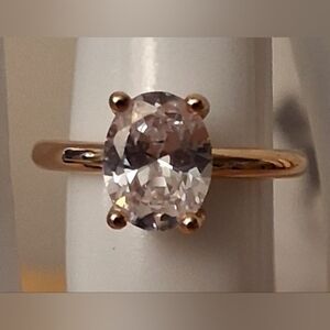 EUC Rose Gold Tone & Large Oval Cut CZ Solitaire Statement Costume Ring SZ 4.5